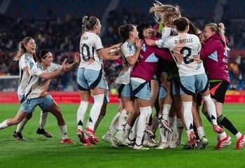 Bóng đá xôi lạc mới nhất với dự đoán, điểm nhấn và lich ngoai hang anh cập nhật